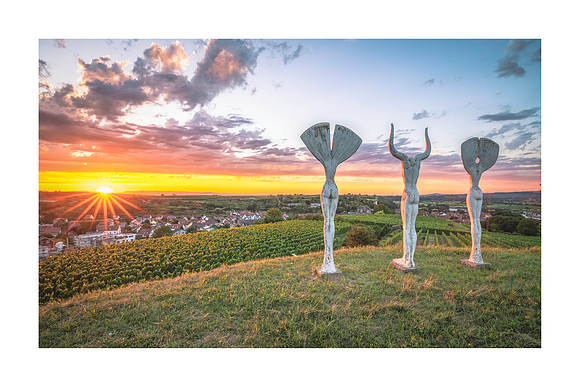 240106 - Bahlingen Statues
